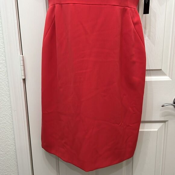 Tahari Red Dress Sz 6p Christmas Red Short Sleeve Midi Zipper Back Lined New - Picture 5 of 12